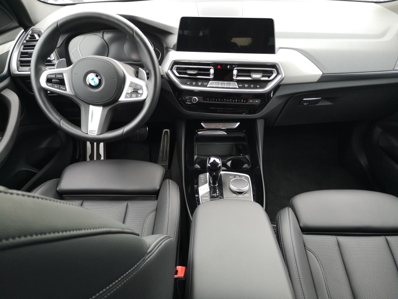 BMW - X3 xDrive20i AT