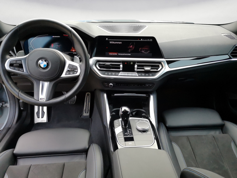 BMW - M240i xDrive Coupe