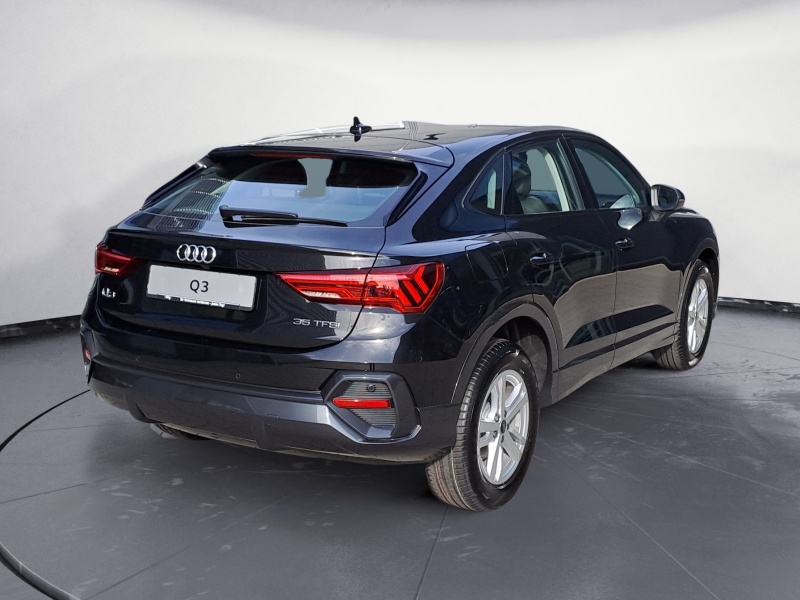 Audi - Q3 Sportback