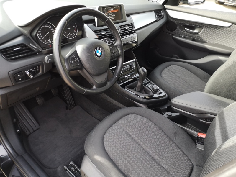 BMW - 218d Active Tourer xDrive Advantage