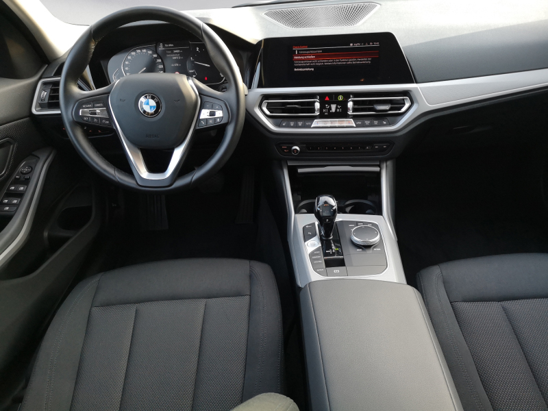 BMW - 320d Advantage Automatik
