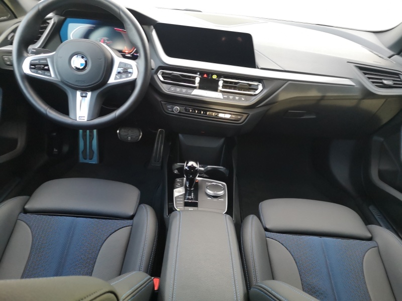 BMW - 220i Gran Coupé