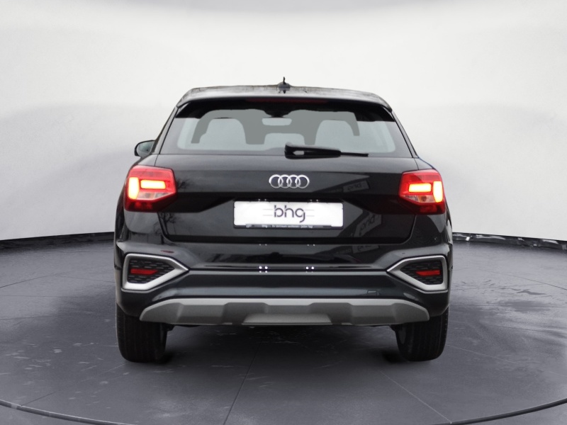 Audi - Q2