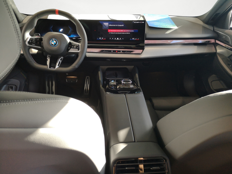 BMW - i5 M60 xDrive Limousine