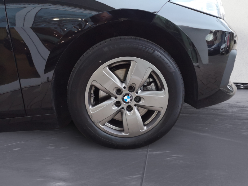BMW - 218i Gran Coupe Advantage