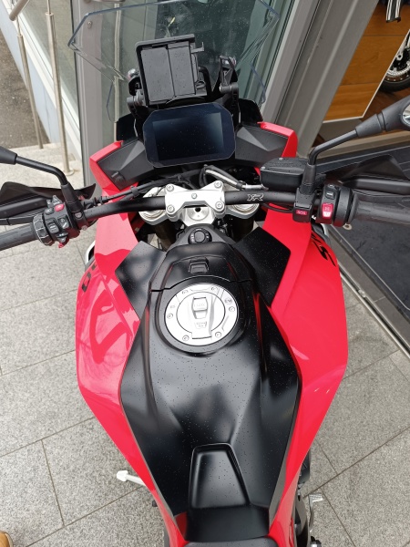 BMW Motorrad - S 1000 XR mit 1 Jahr Gwl.