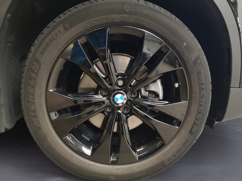 BMW - X1 sDrive18d Sport Line