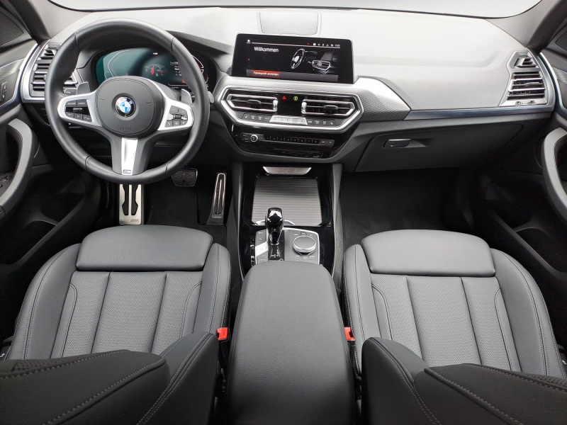 BMW - X3 xDrive20i AT