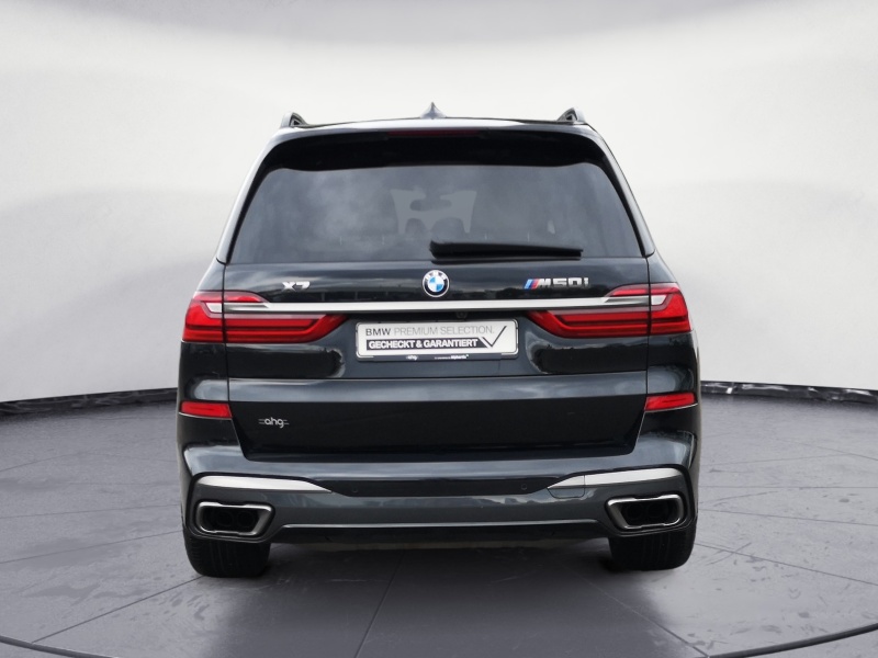 BMW - X7 M50i