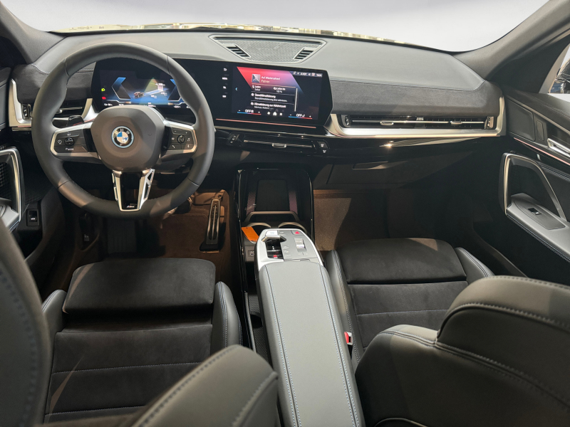 BMW - iX2 xDrive30