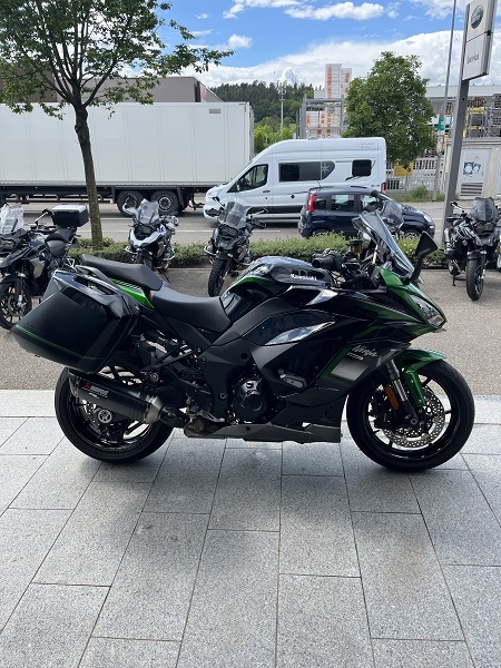 Kawasaki - Ninja 1000 SX Performance Tourer
