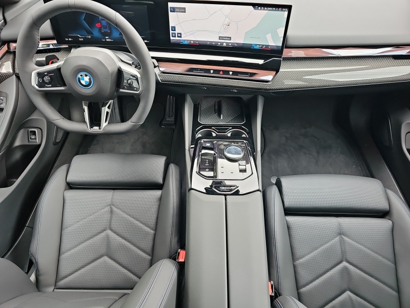 BMW - i5 eDrive40 Touring