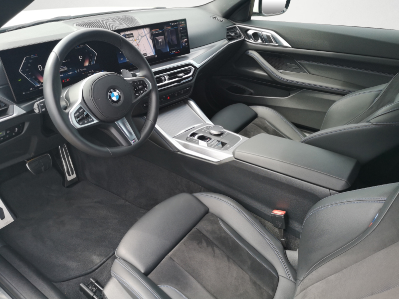 BMW - 420i Coupe