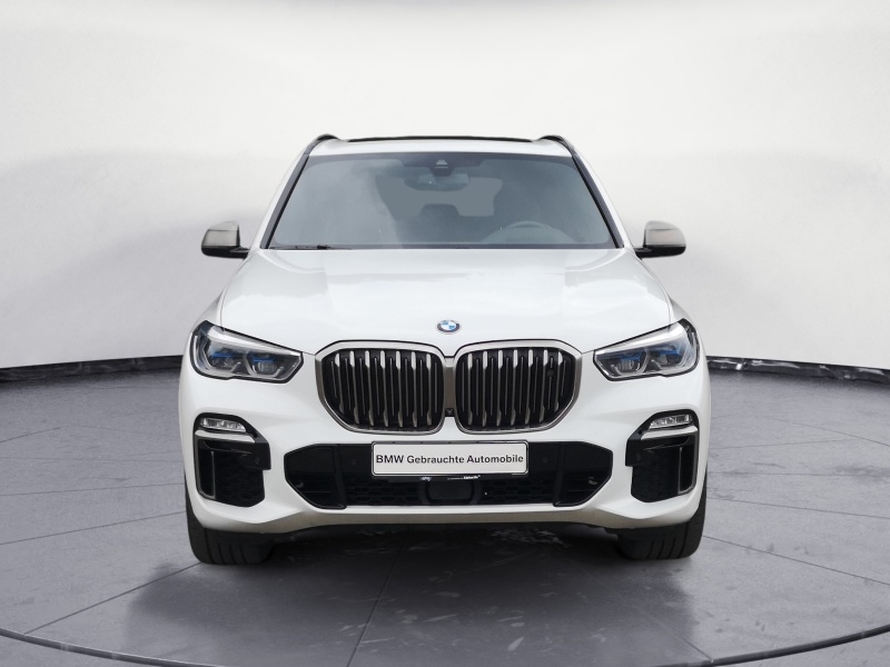 BMW - X5 M50d