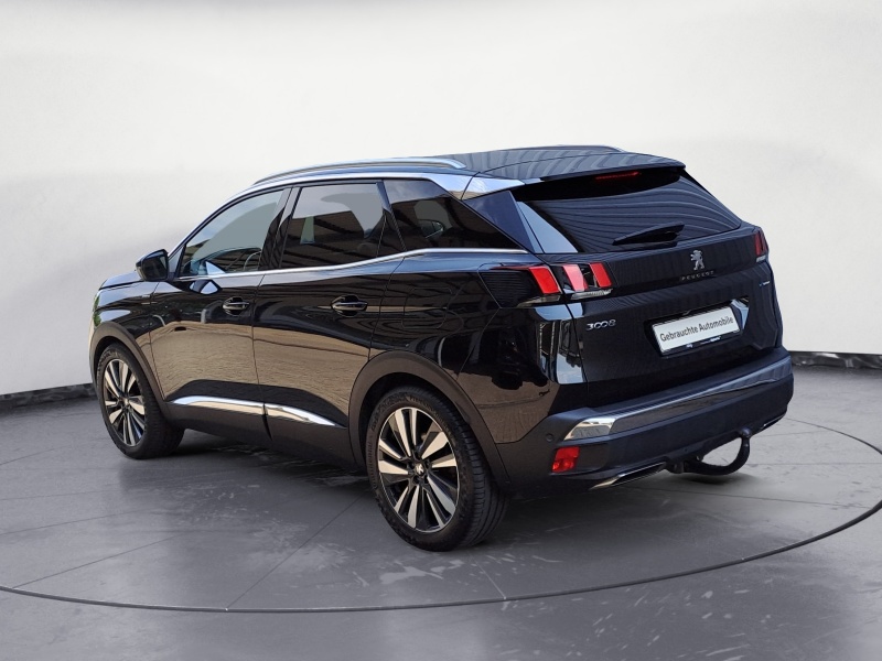 Peugeot - 3008 HYBRID4 300 e-EAT8 GT