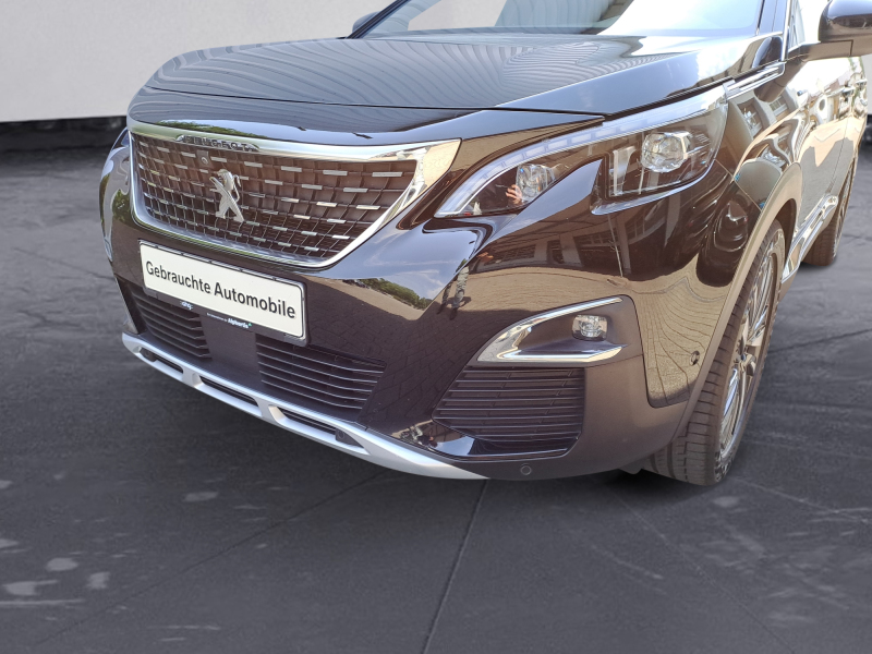 Peugeot - 3008 HYBRID4 300 e-EAT8 GT