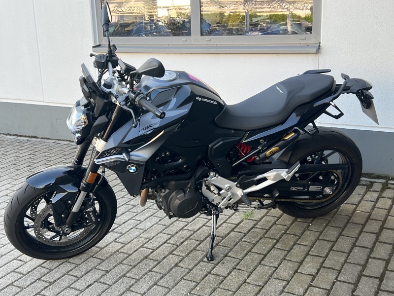 BMW Motorrad - F 900 R A2