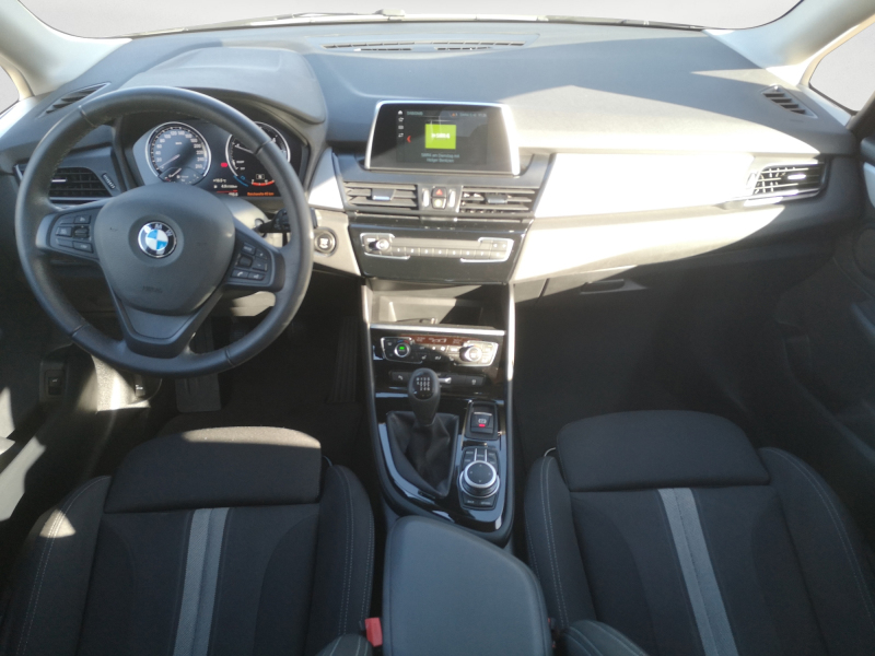 BMW - 216d Active Tourer Advantage