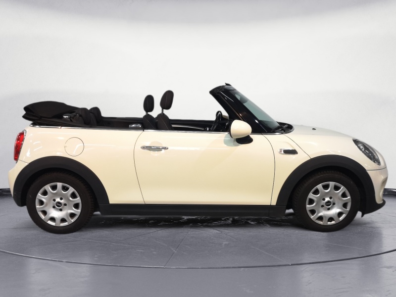 MINI - One Cabrio