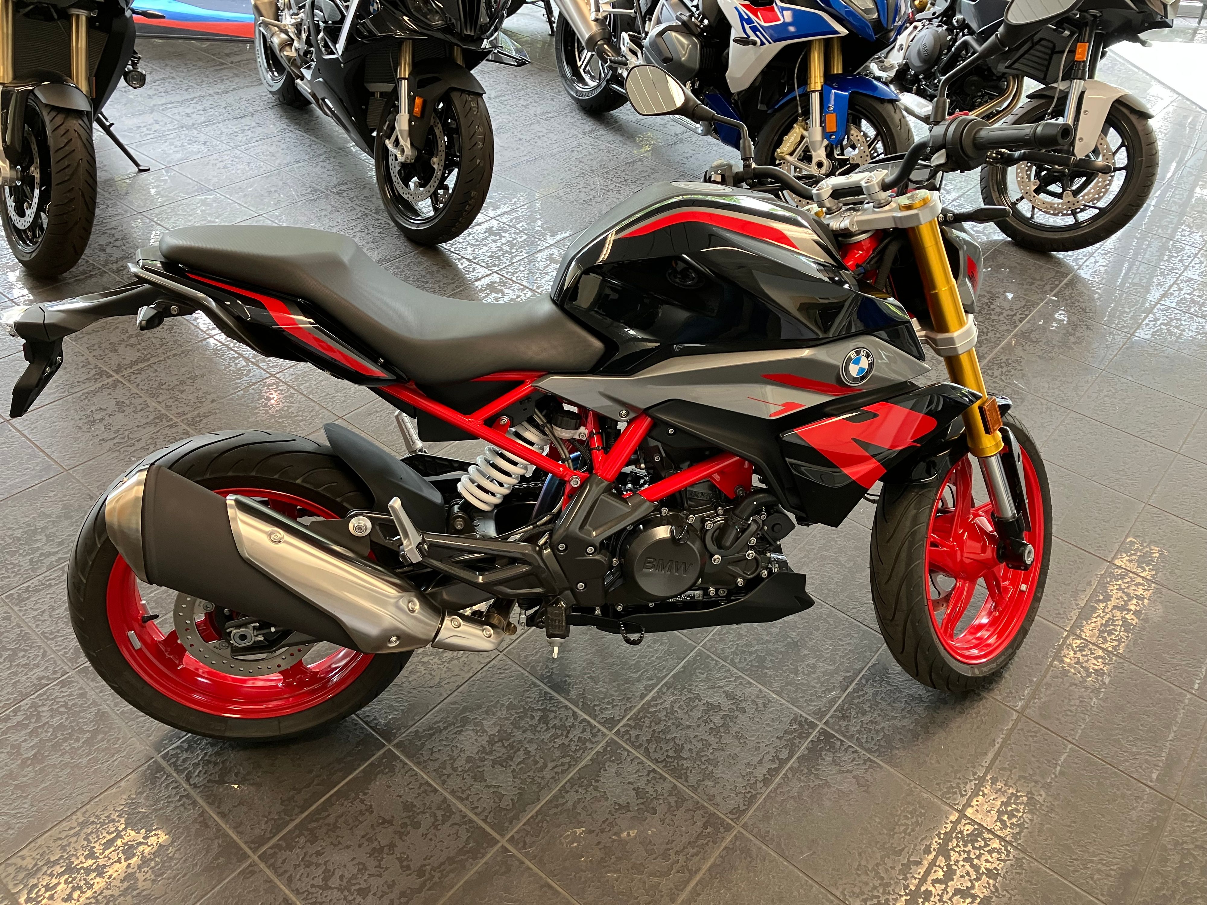 BMW Motorrad - G 310 R