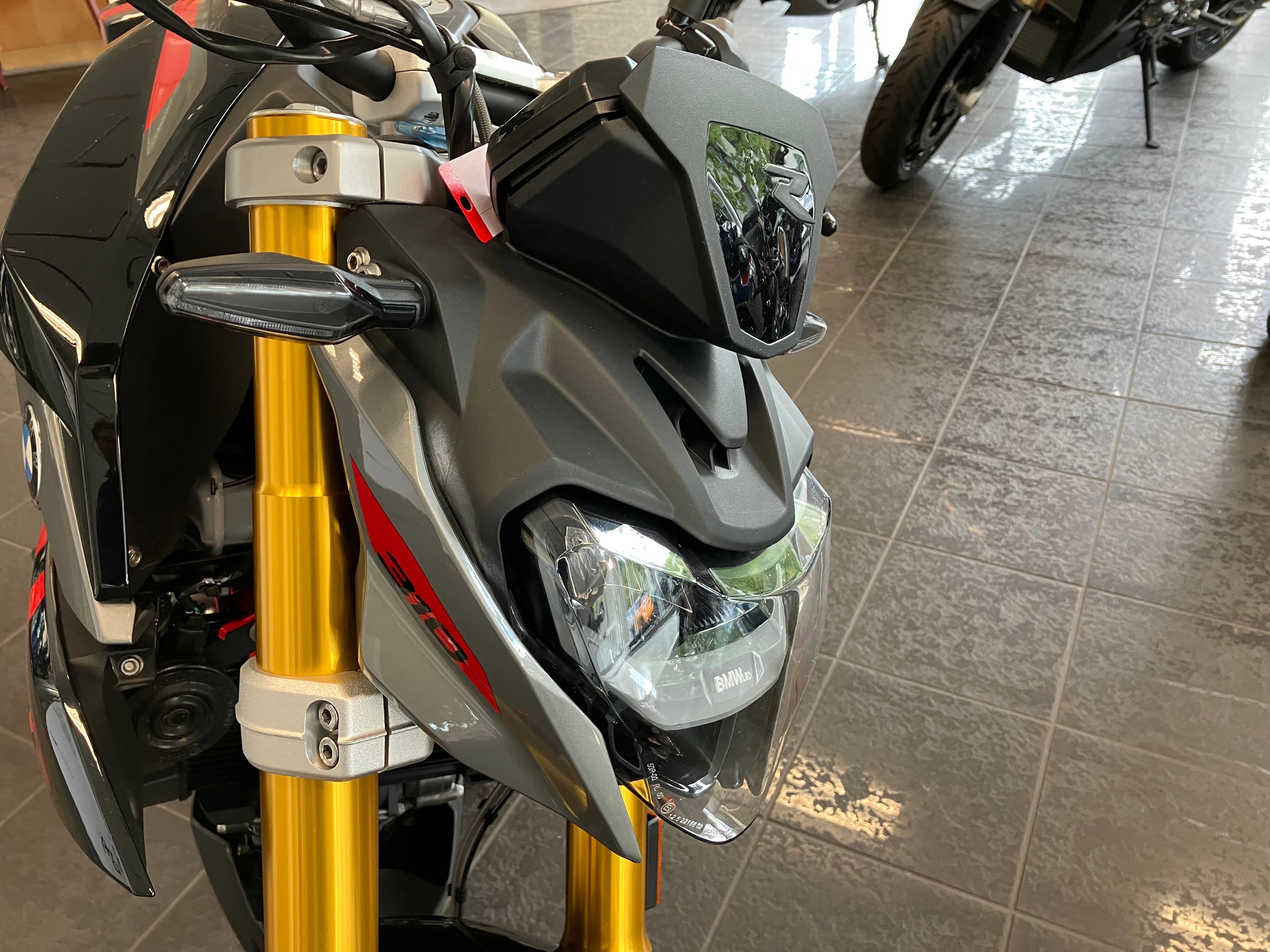 BMW Motorrad - G 310 R