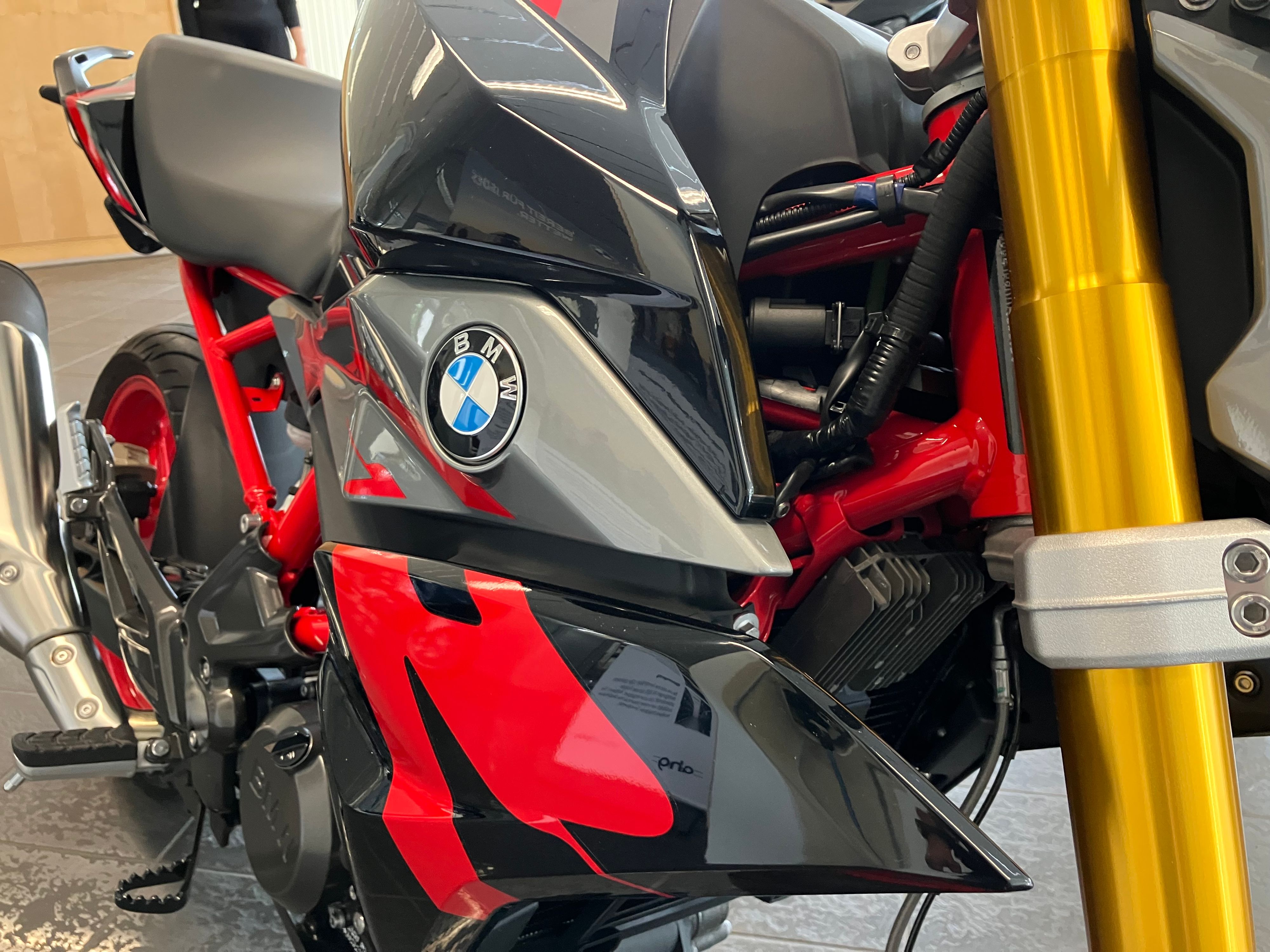 BMW Motorrad - G 310 R