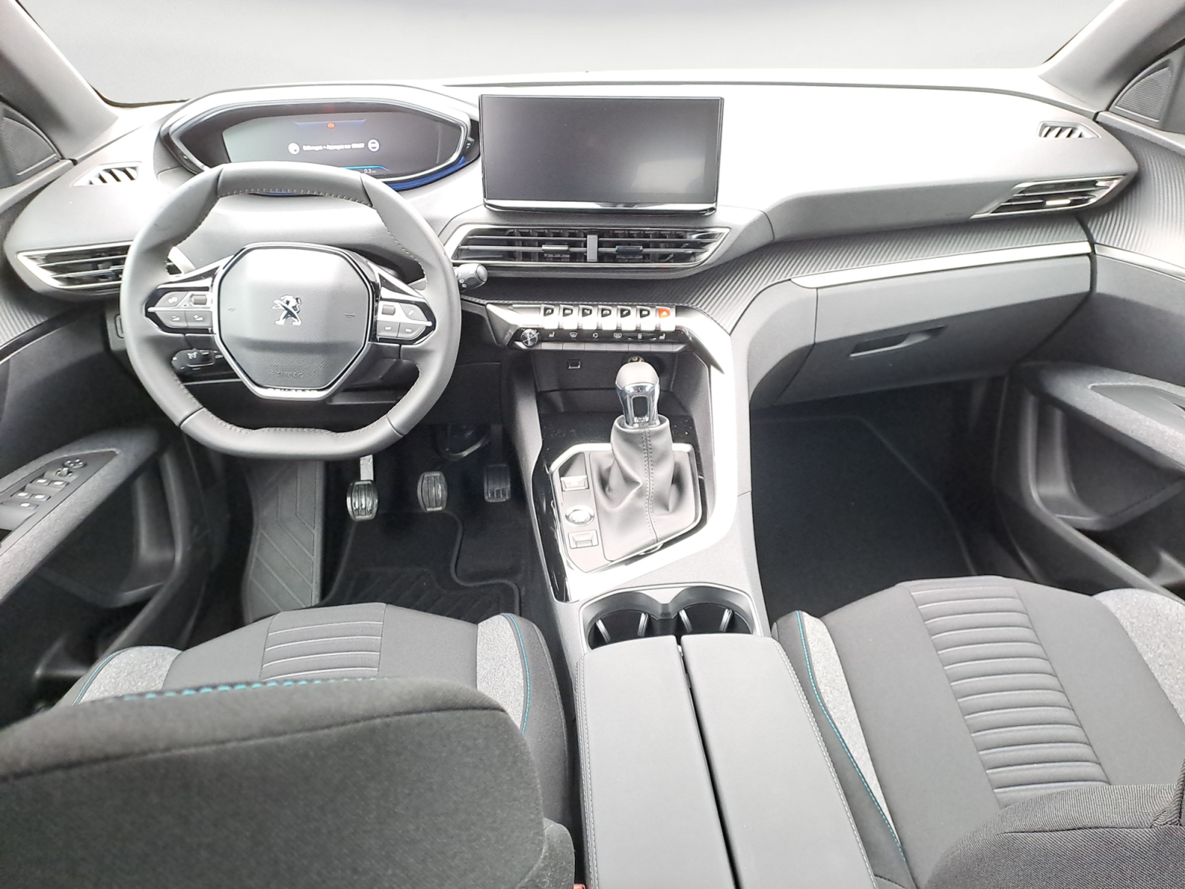 Peugeot - 5008 Active Pack PureTech 130