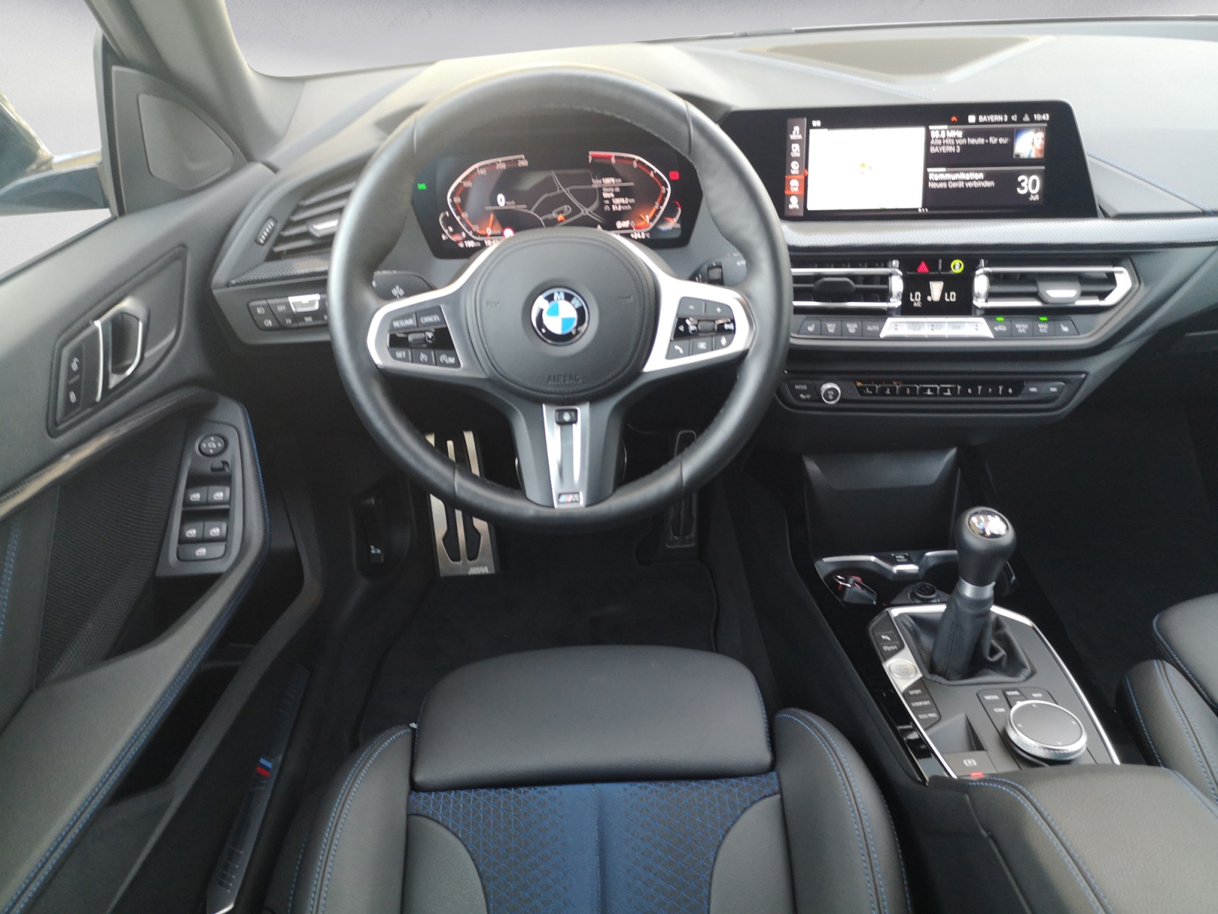 BMW - 218i Gran Coupe