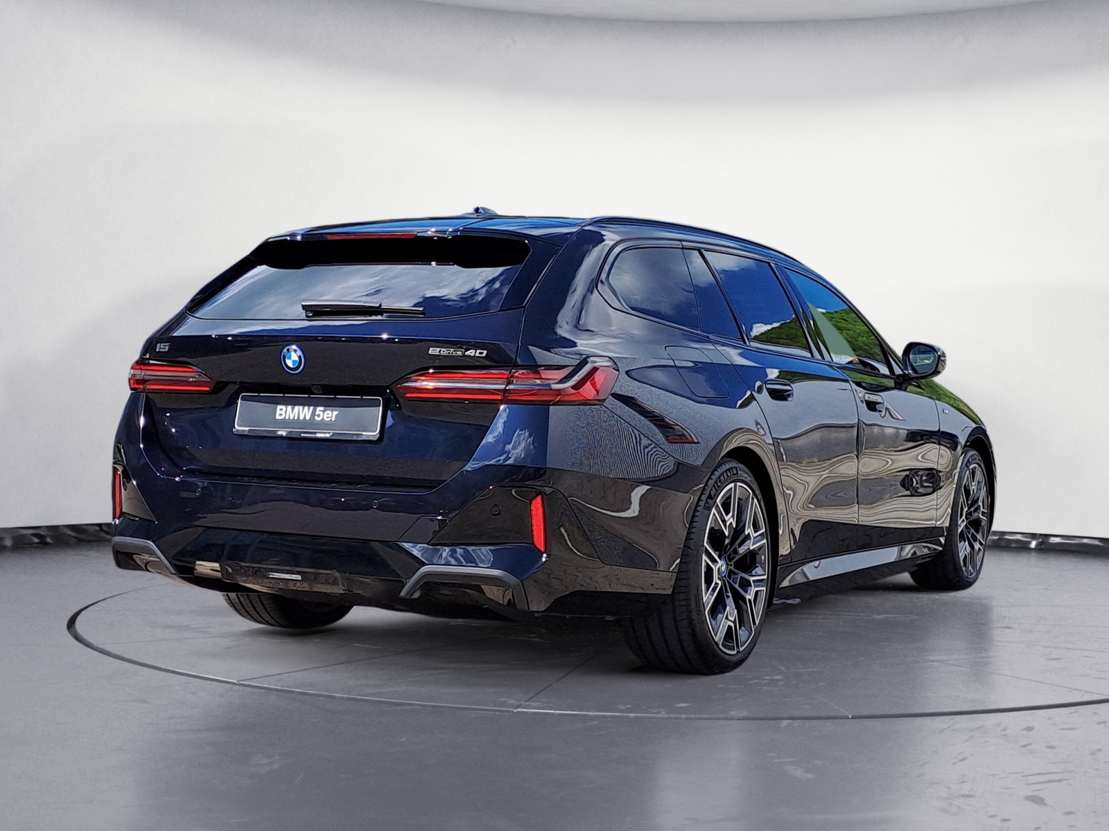 BMW - i5 eDrive40 Touring