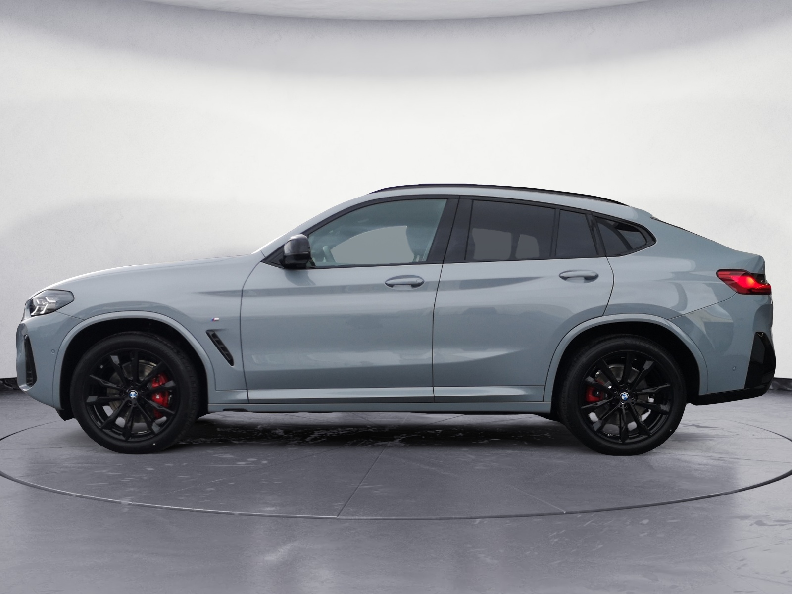 BMW - X4 M40d