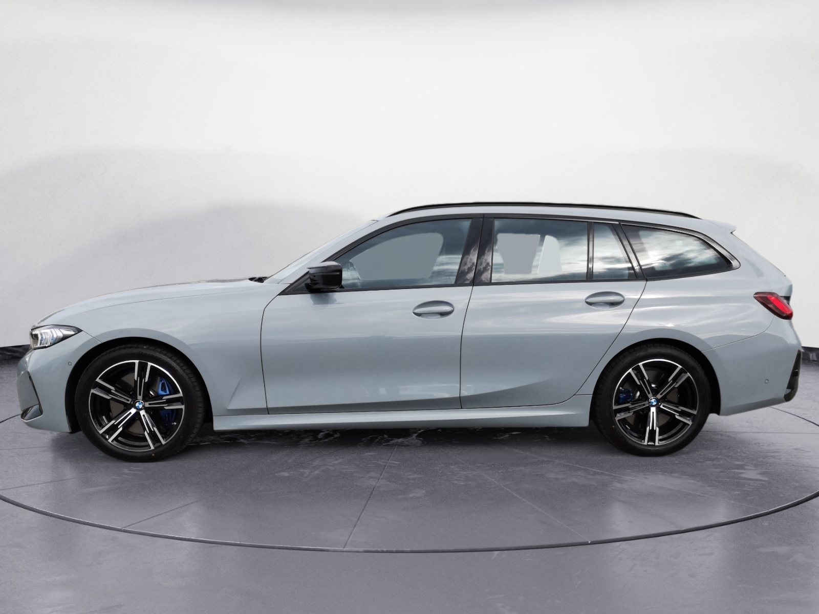 BMW - M340i xDrive Touring Auto