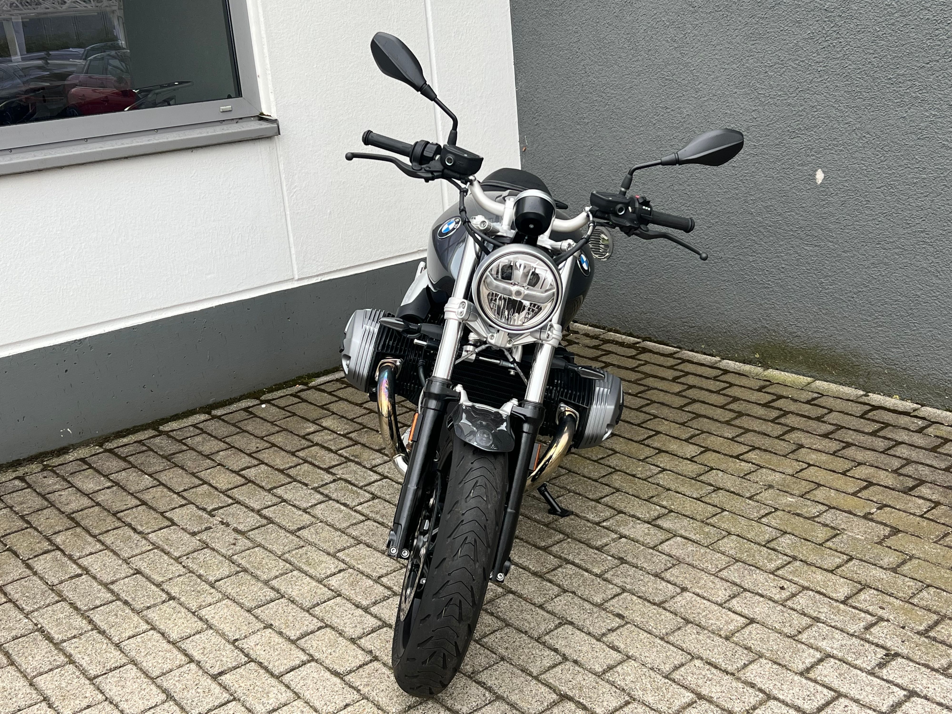 BMW Motorrad - R nineT Pure