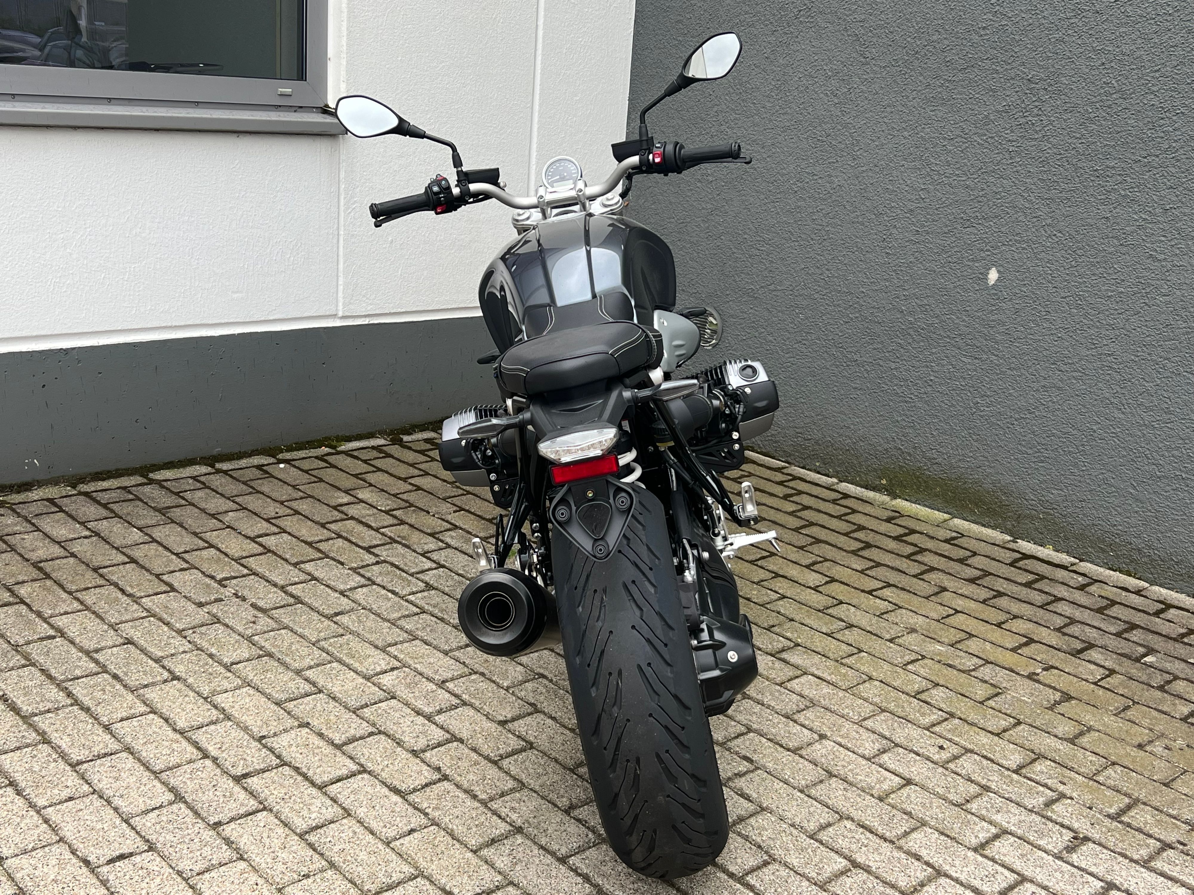 BMW Motorrad - R nineT Pure