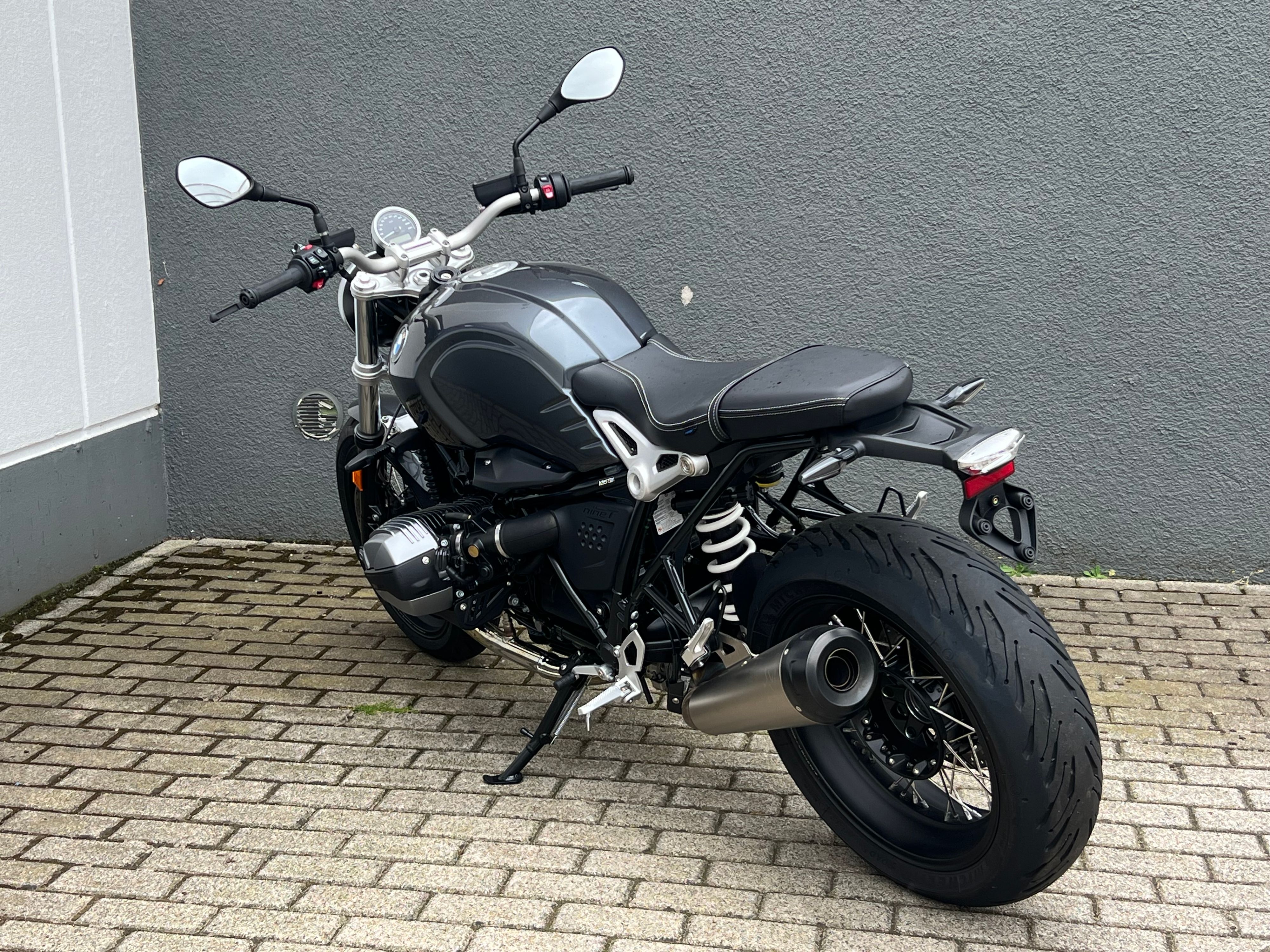 BMW Motorrad - R nineT Pure