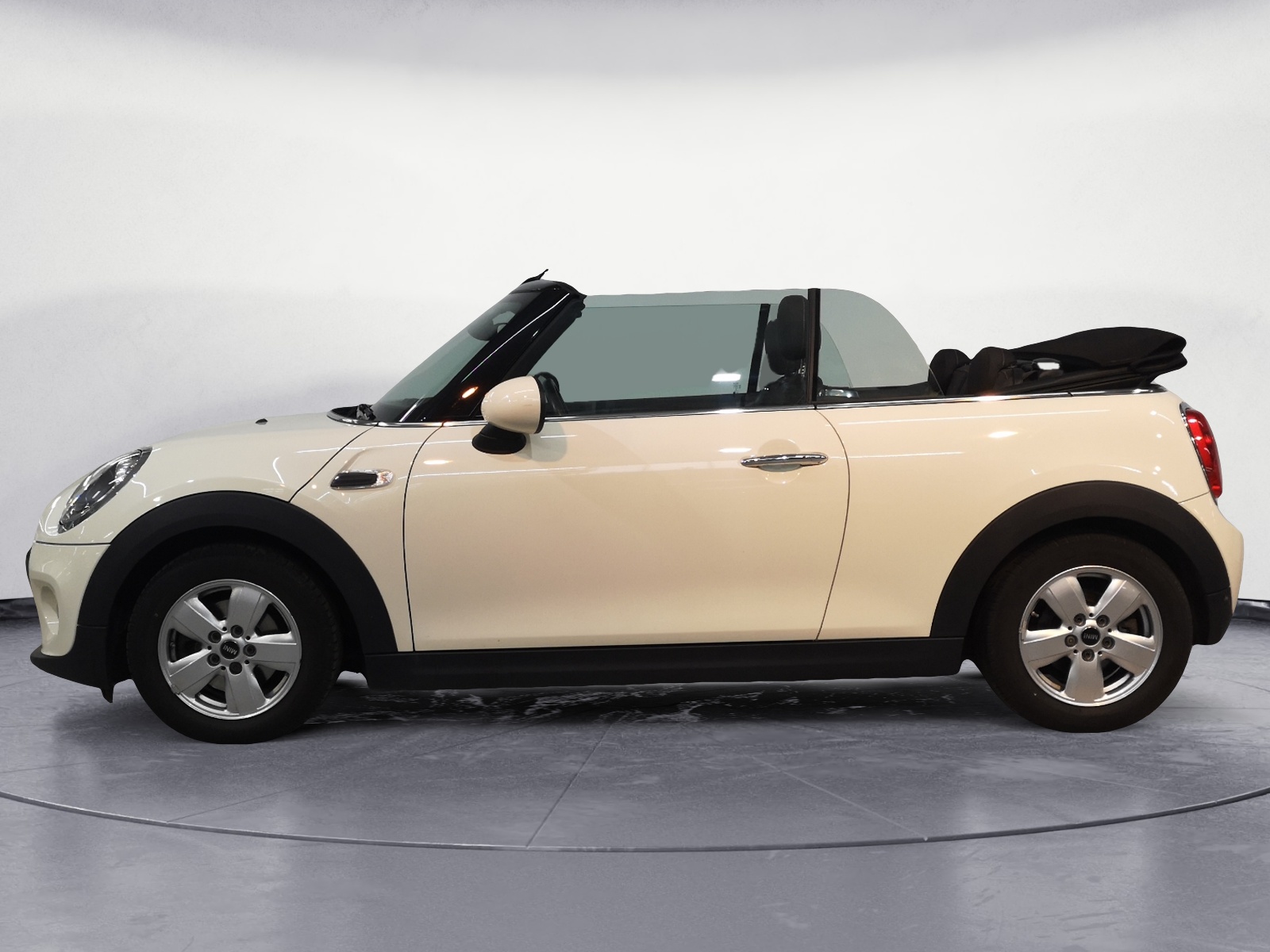 MINI - Cooper Cabrio