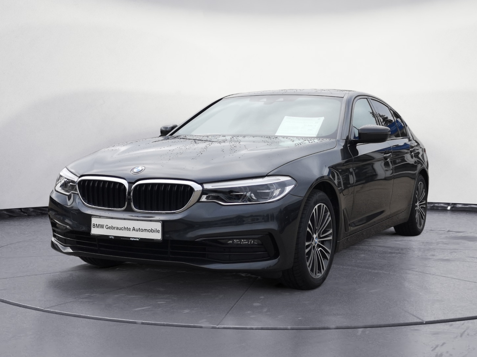 BMW - 530e xDrive Sport Line