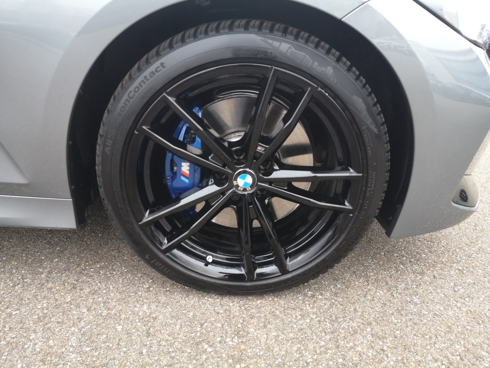 BMW - M340i xDrive Touring