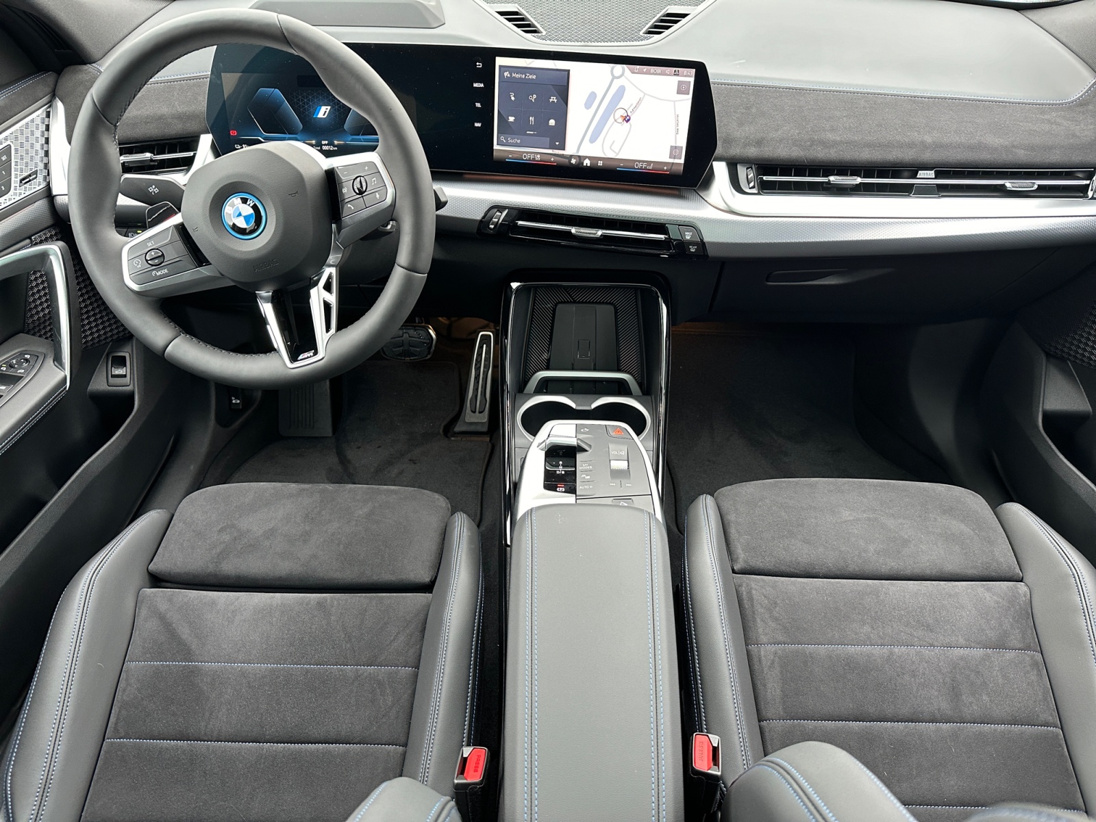 BMW - iX2 xDrive30