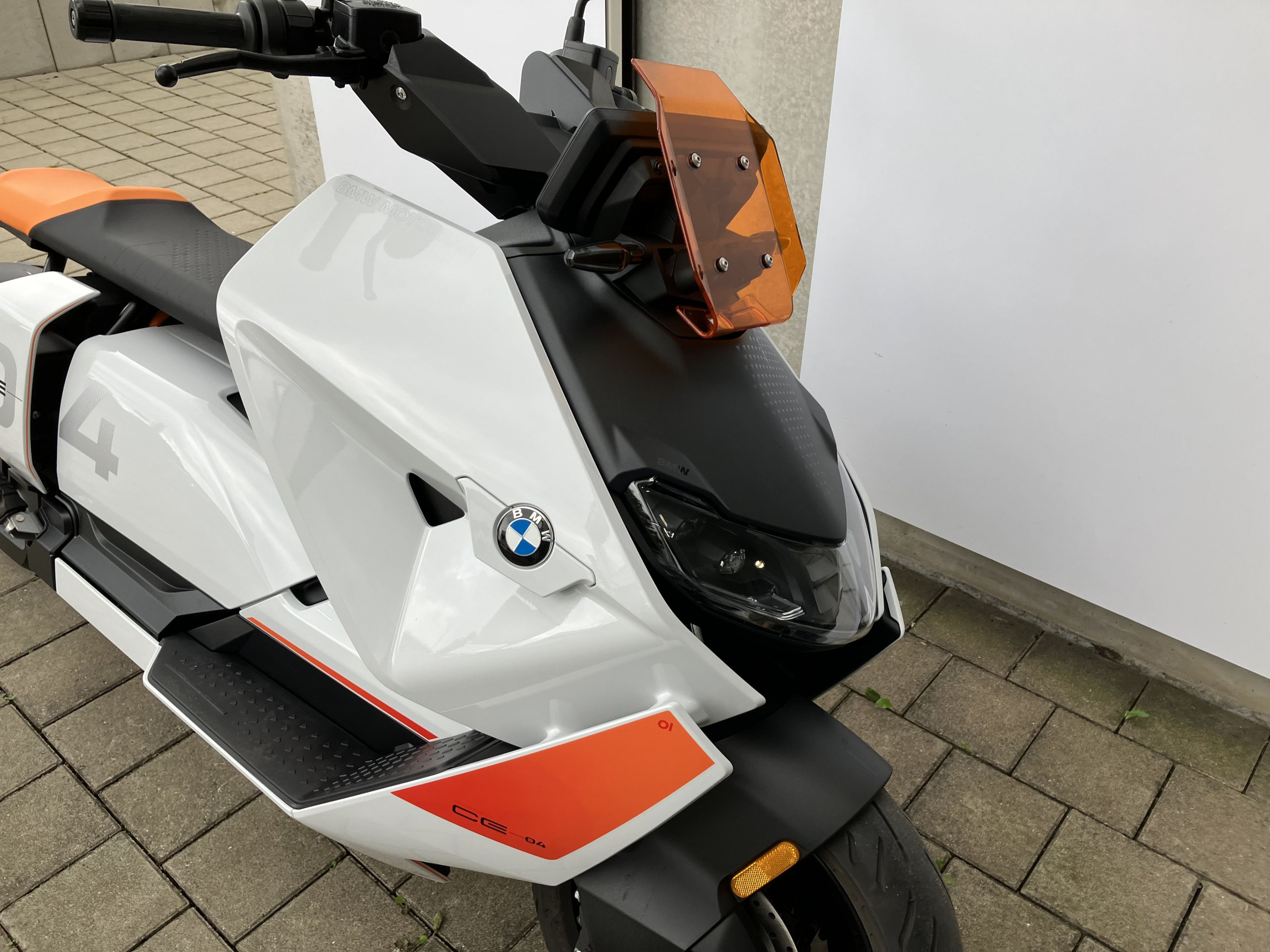 BMW Motorrad - CE 04