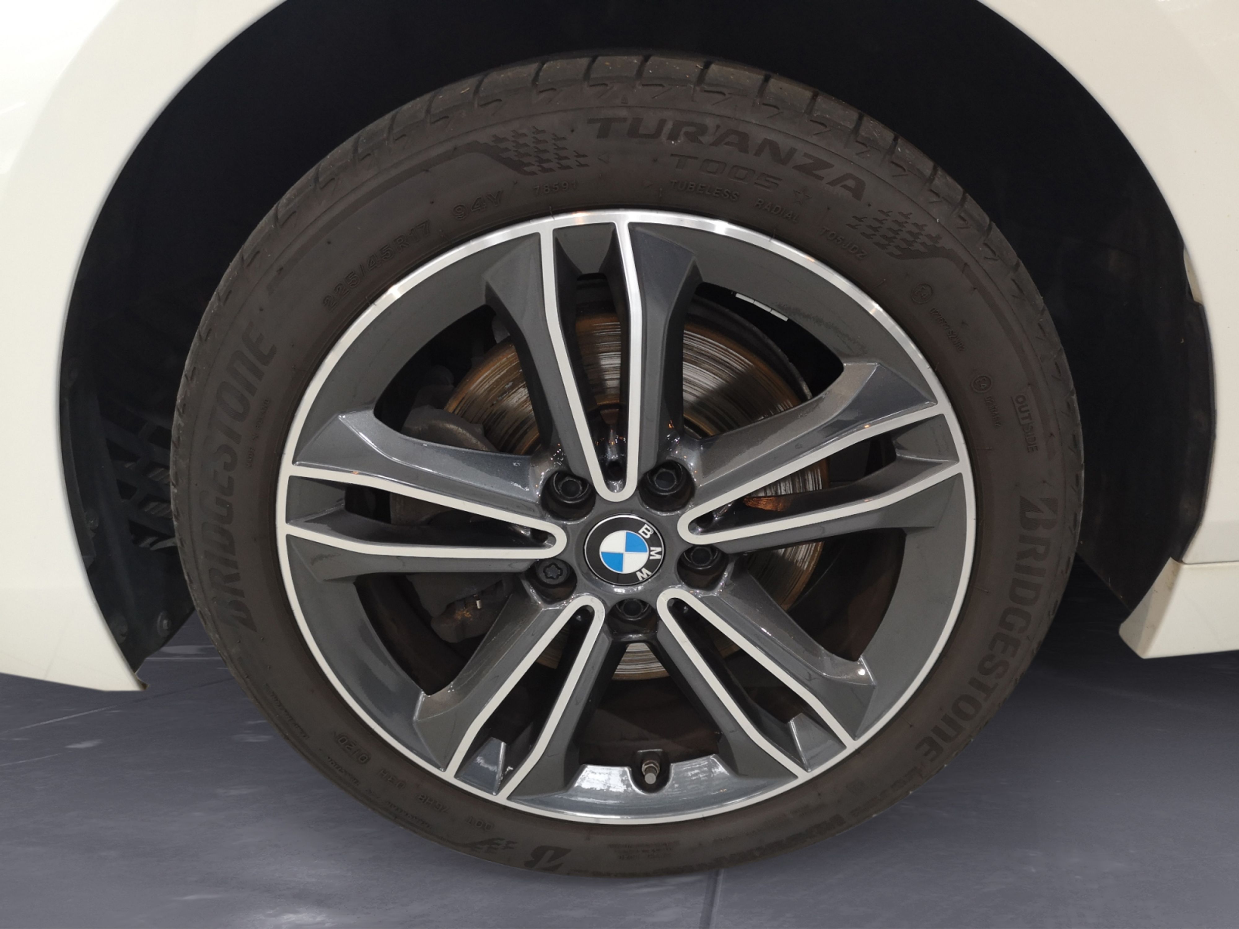 BMW - 118i Sport Line