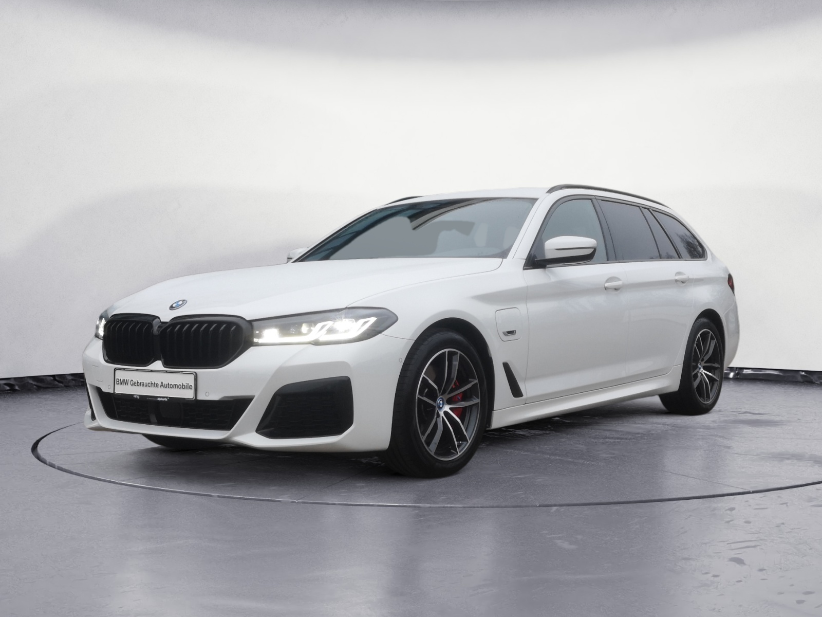 BMW - 530e Touring