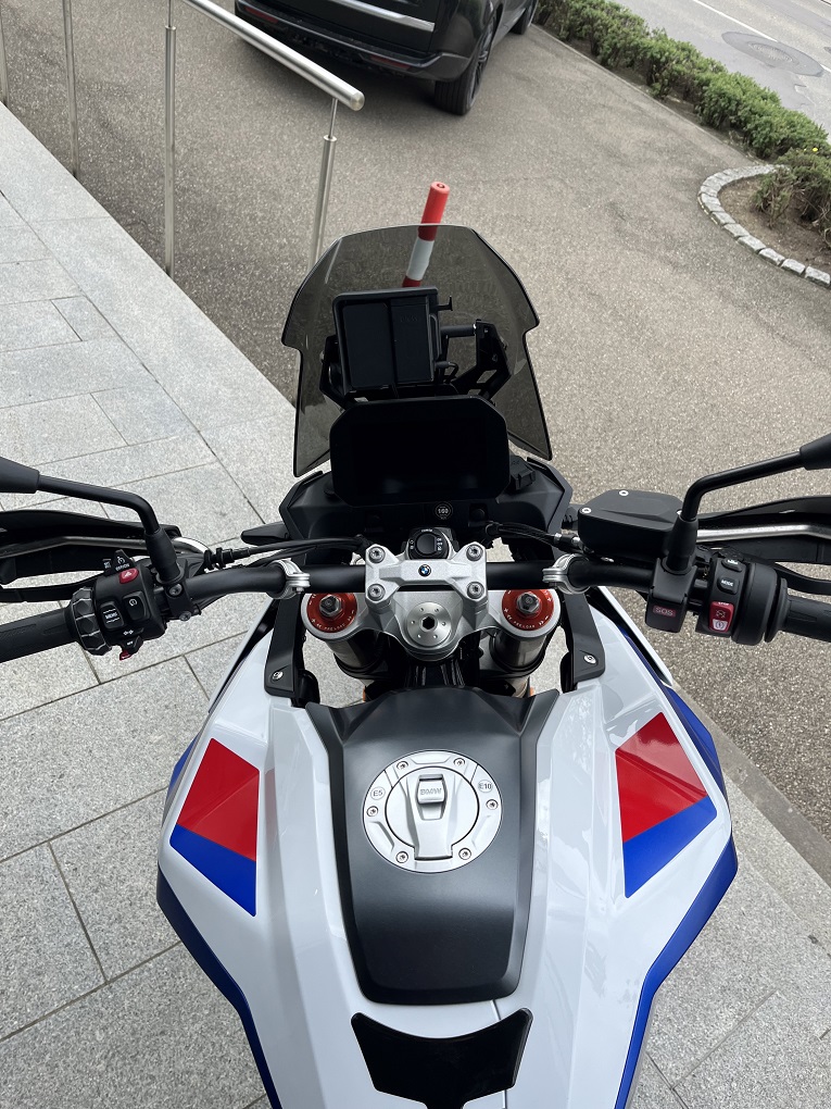 BMW Motorrad - F 900 GS