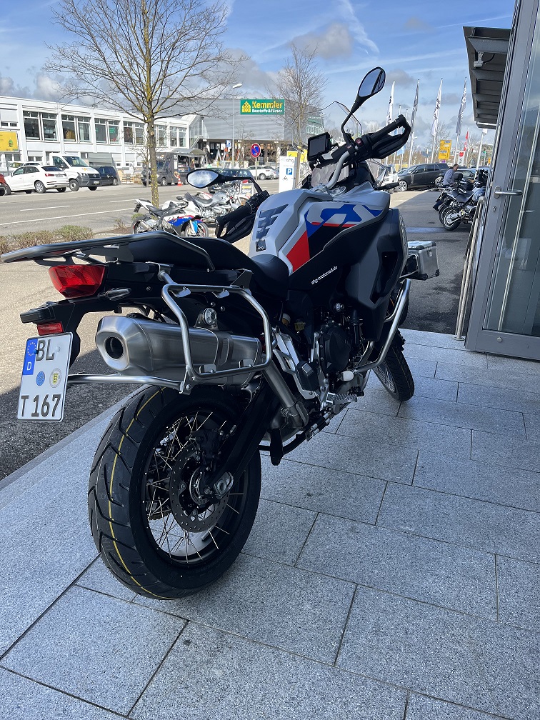 BMW Motorrad - F 900 GS Adventure