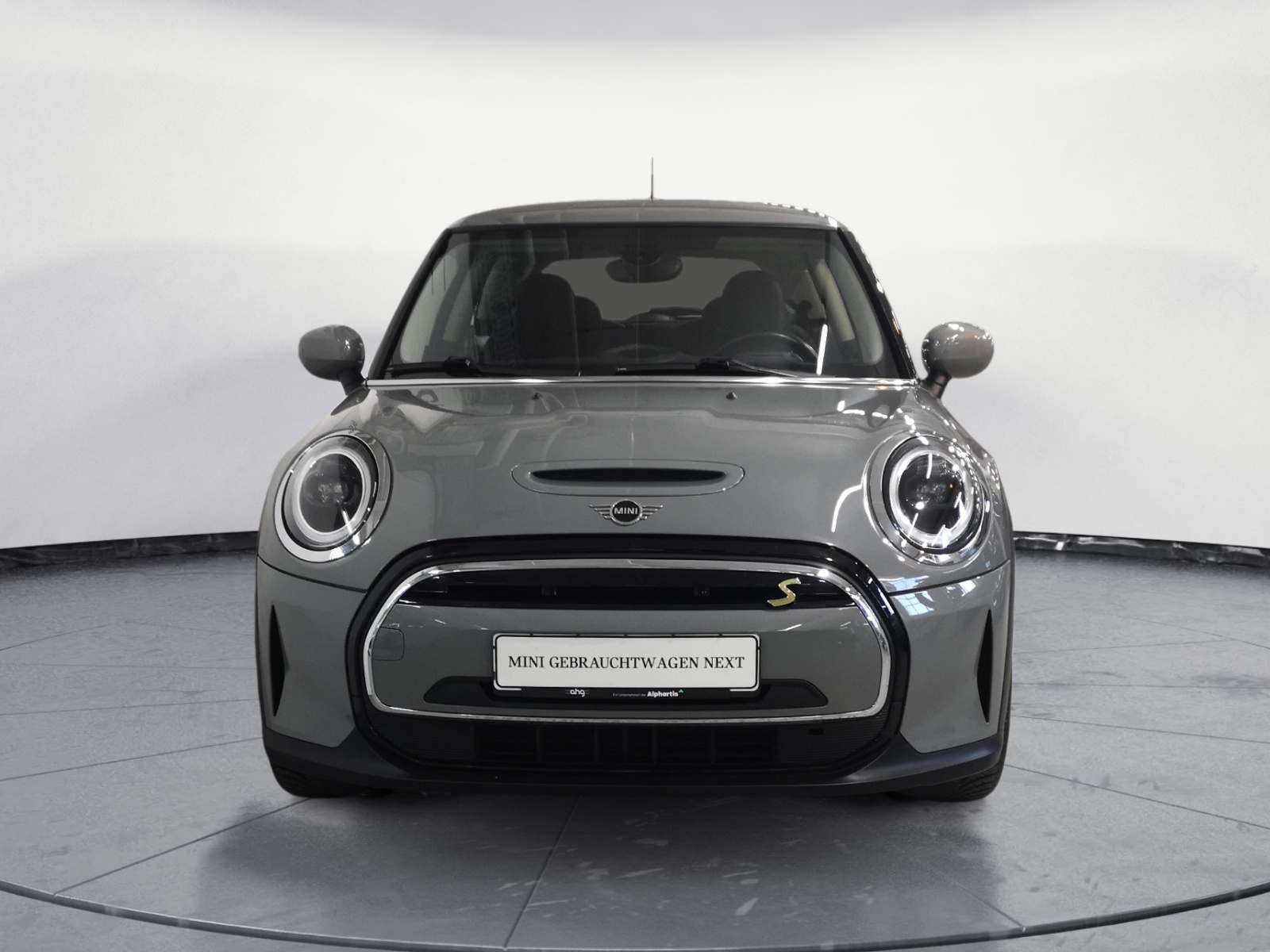 MINI - Cooper SE. Essential Trim