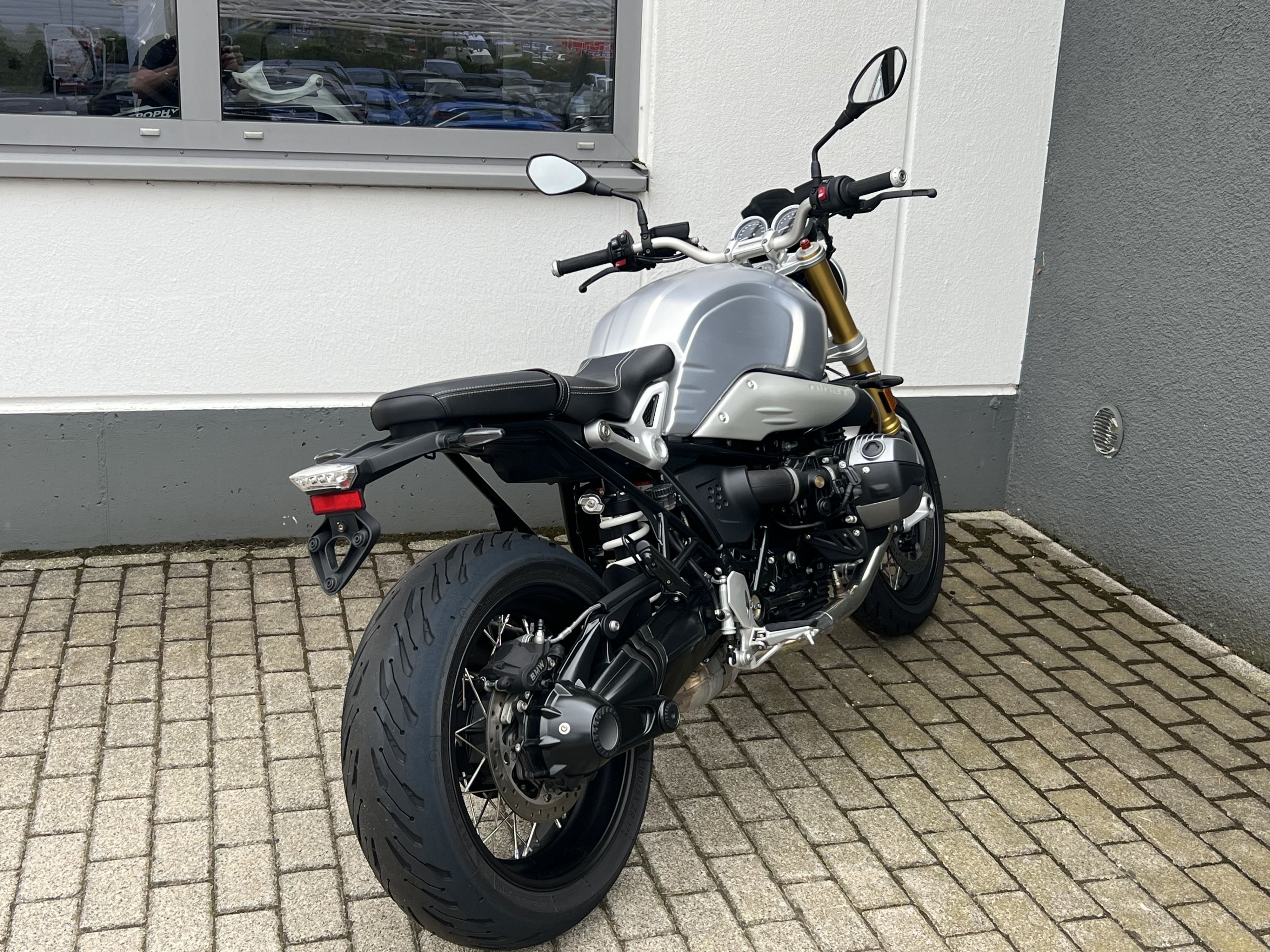 BMW Motorrad - R nineT