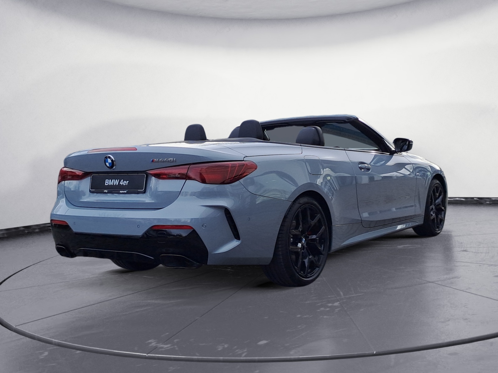 BMW - M440i xDrive Cabrio