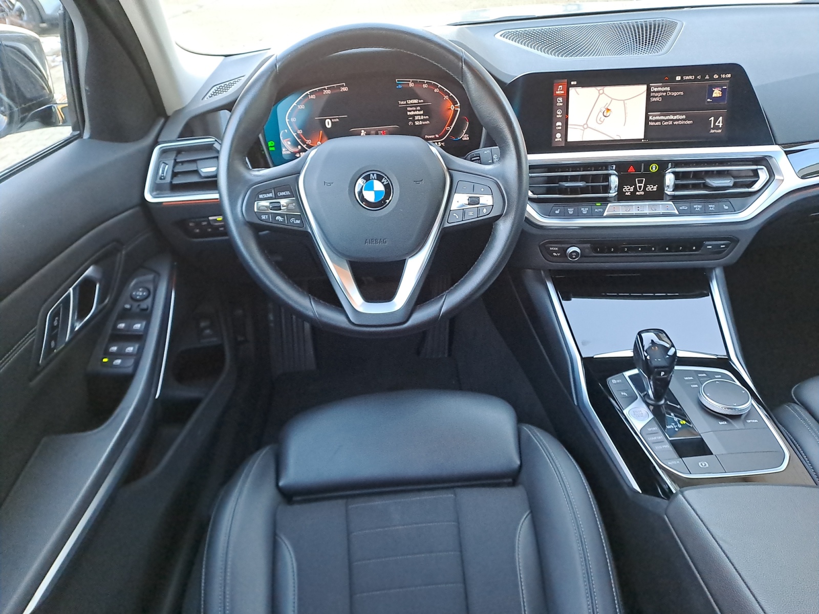 BMW - 320d xDrive Touring Sport Line