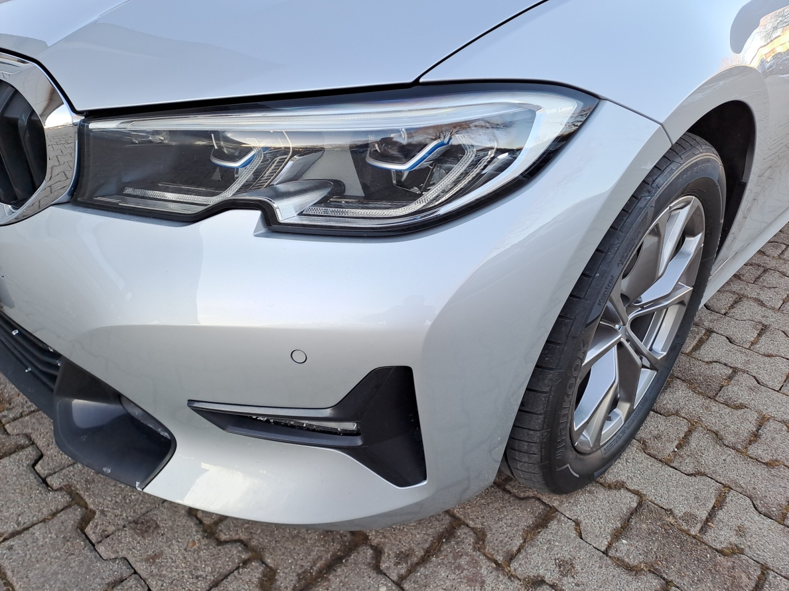 BMW - 320d xDrive Touring Sport Line