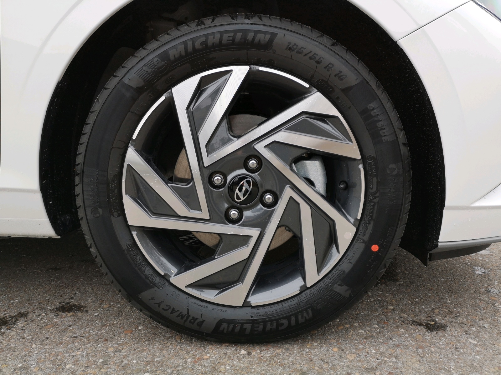 Hyundai - i20 1.0 T-GDI Trend