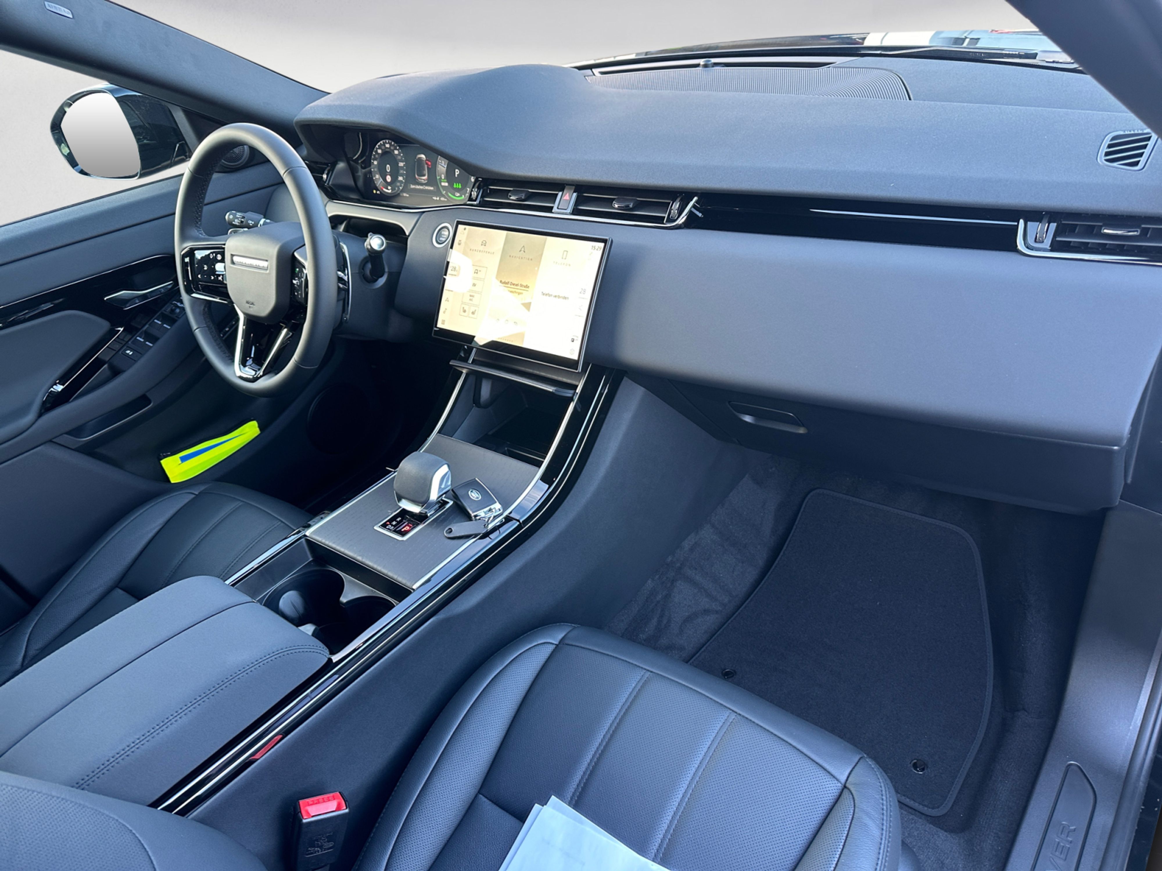 Land Rover - Range Rover Evoque P270e S AWD Automatik